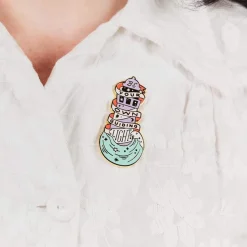 Be Your Own Guiding Light Enamel Pin^Erstwilder Outlet