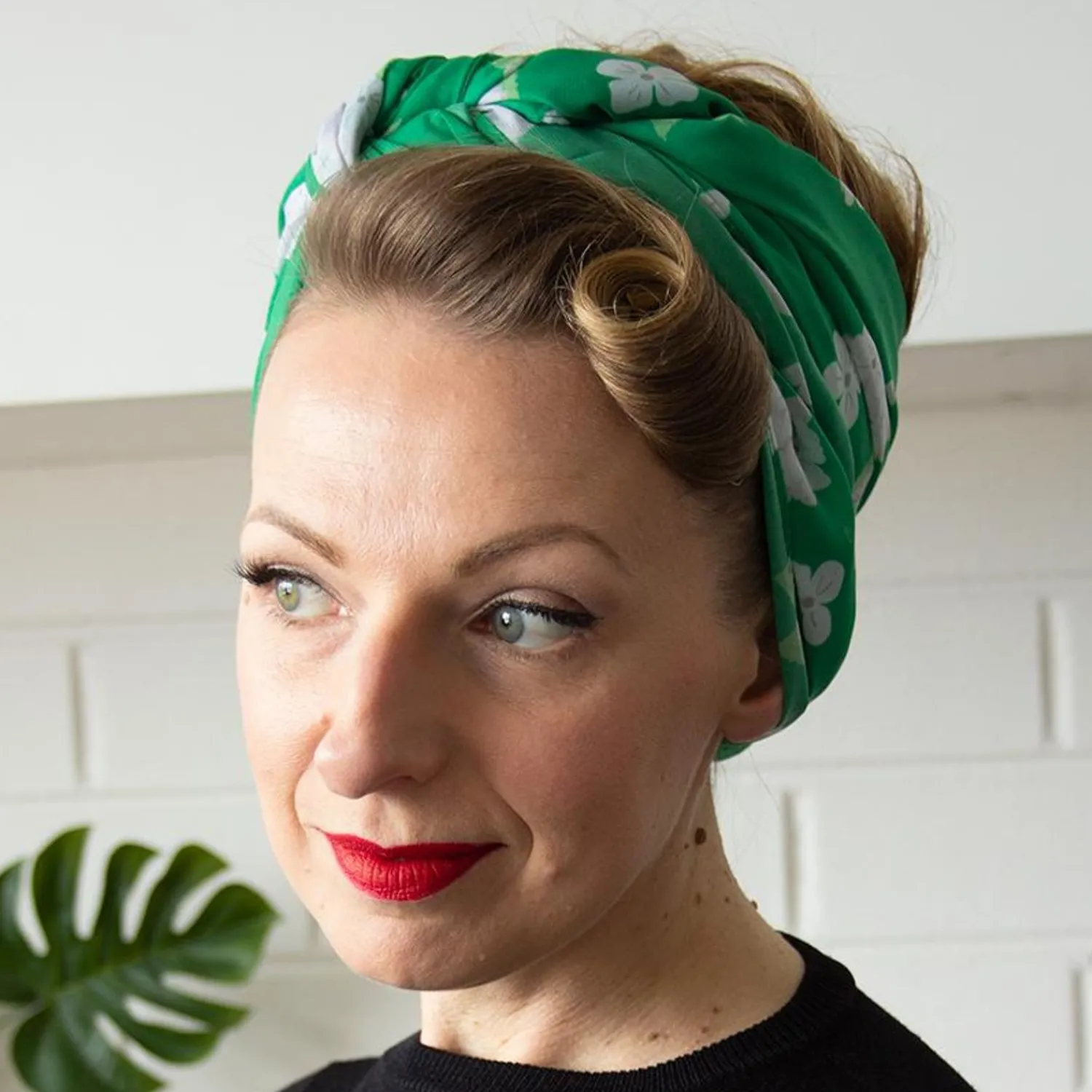 Heartfelt Hydrangea Head Scarf^Erstwilder Online