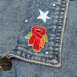Scarf Souvenir Enamel Pin^Erstwilder Clearance