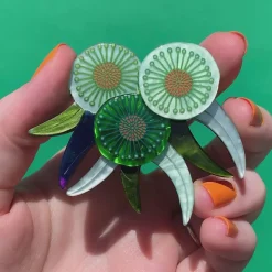 Verdant Green Gum Brooch^Erstwilder Hot