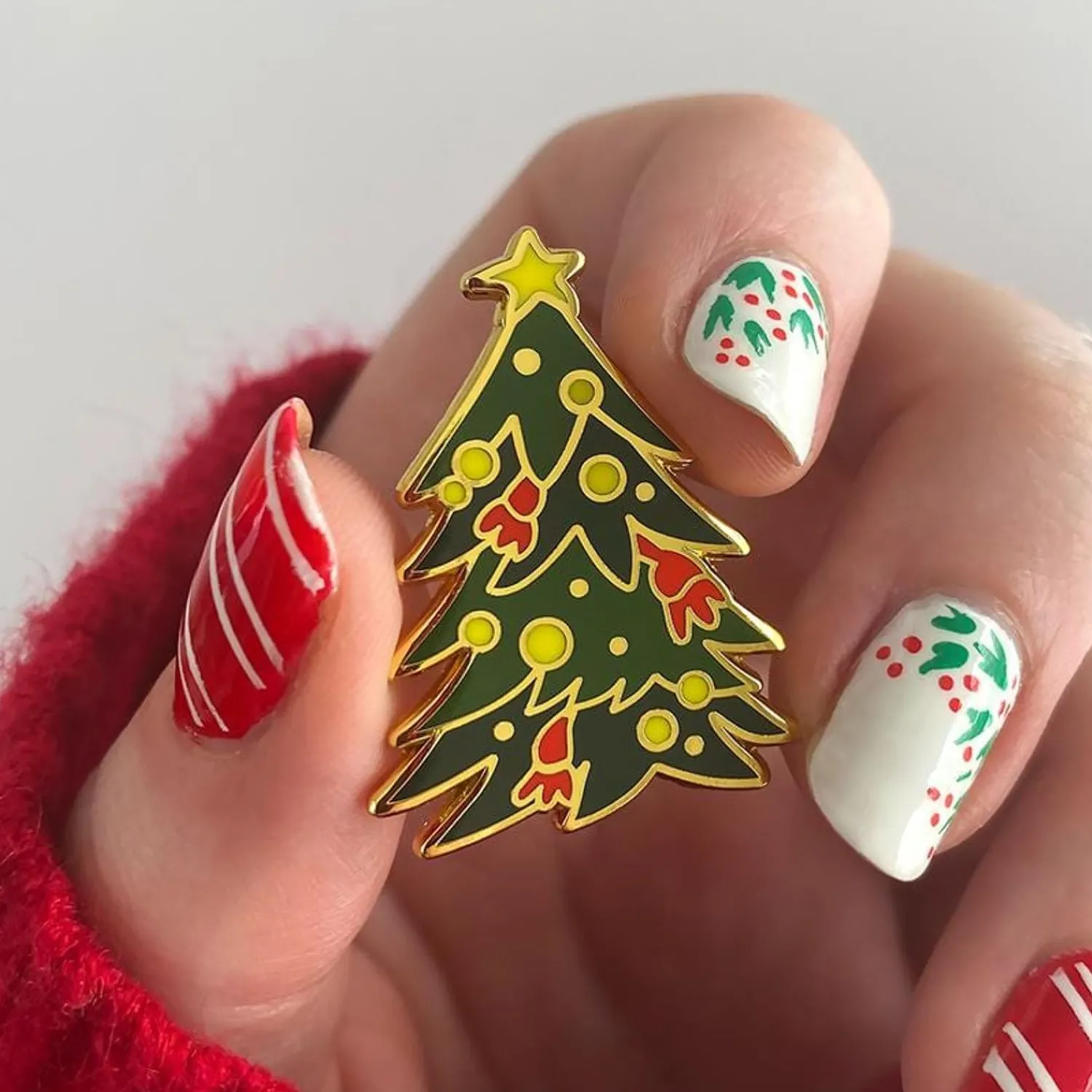Yuletide Timber Enamel Pin^Erstwilder Online